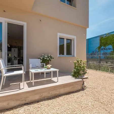 Comfort Oleandro Apartment