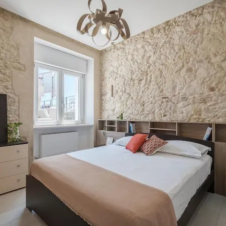 Comfort Oleandro Daire Cagliari